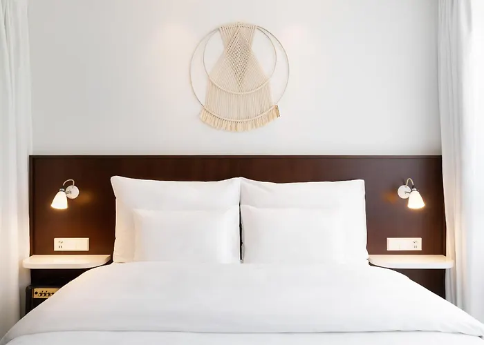 Ruby Claire Hotel Geneva By Ihg
